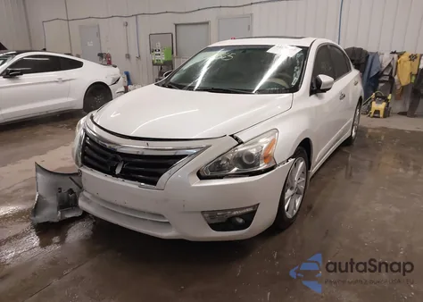 2015 Nissan Altima 2.5 Sl из США, поврежденный, VIN 1N4AL3AP5FC234379